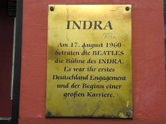 INDRA   Am 17. August 1960 betraten die BEATLES die Bhne des INDRA. Es war ihr erstes Deutschland Engagement und der Beginn einer groen Karriere.